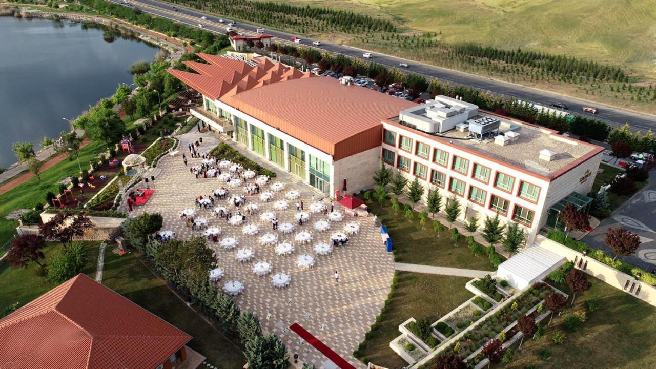 Kronos Hotel Golbası Екстериор снимка