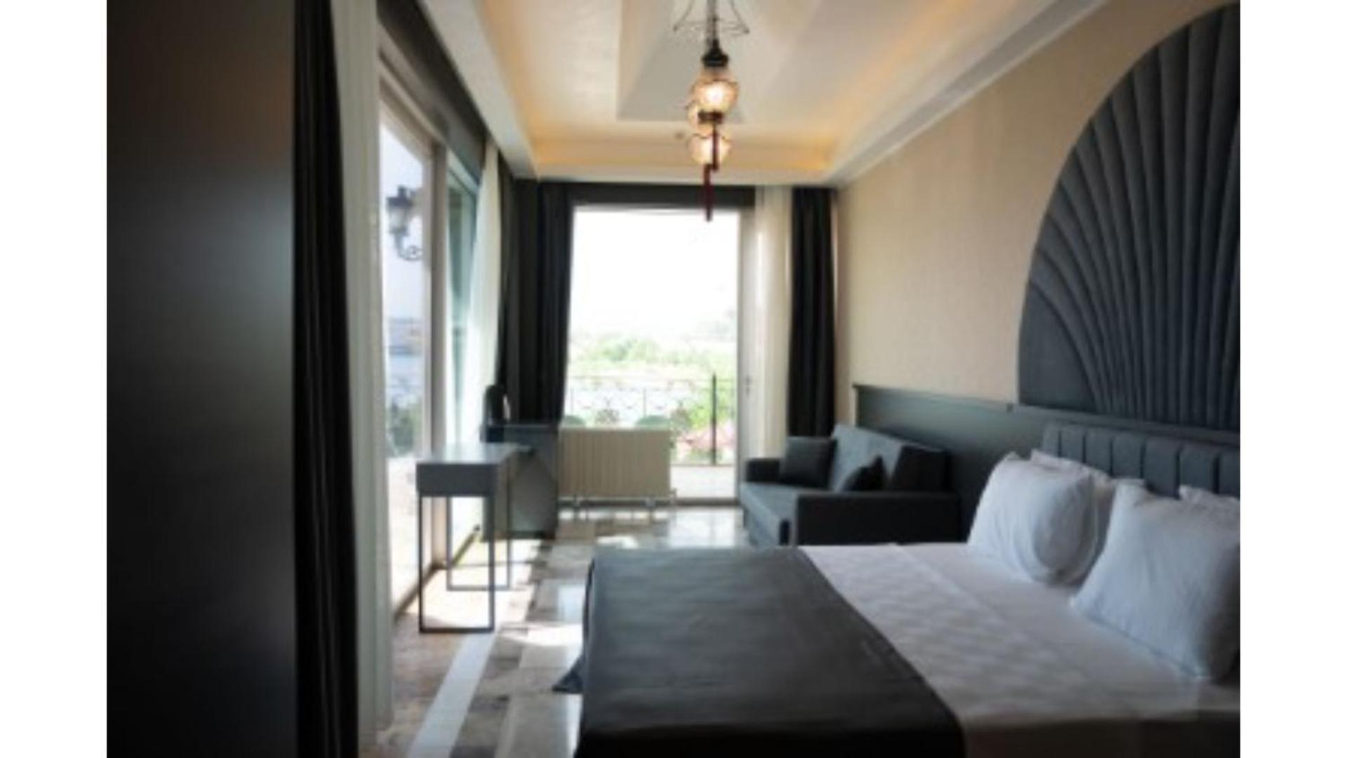 Kronos Hotel Golbası Екстериор снимка