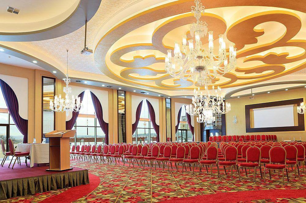 Kronos Hotel Golbası Екстериор снимка