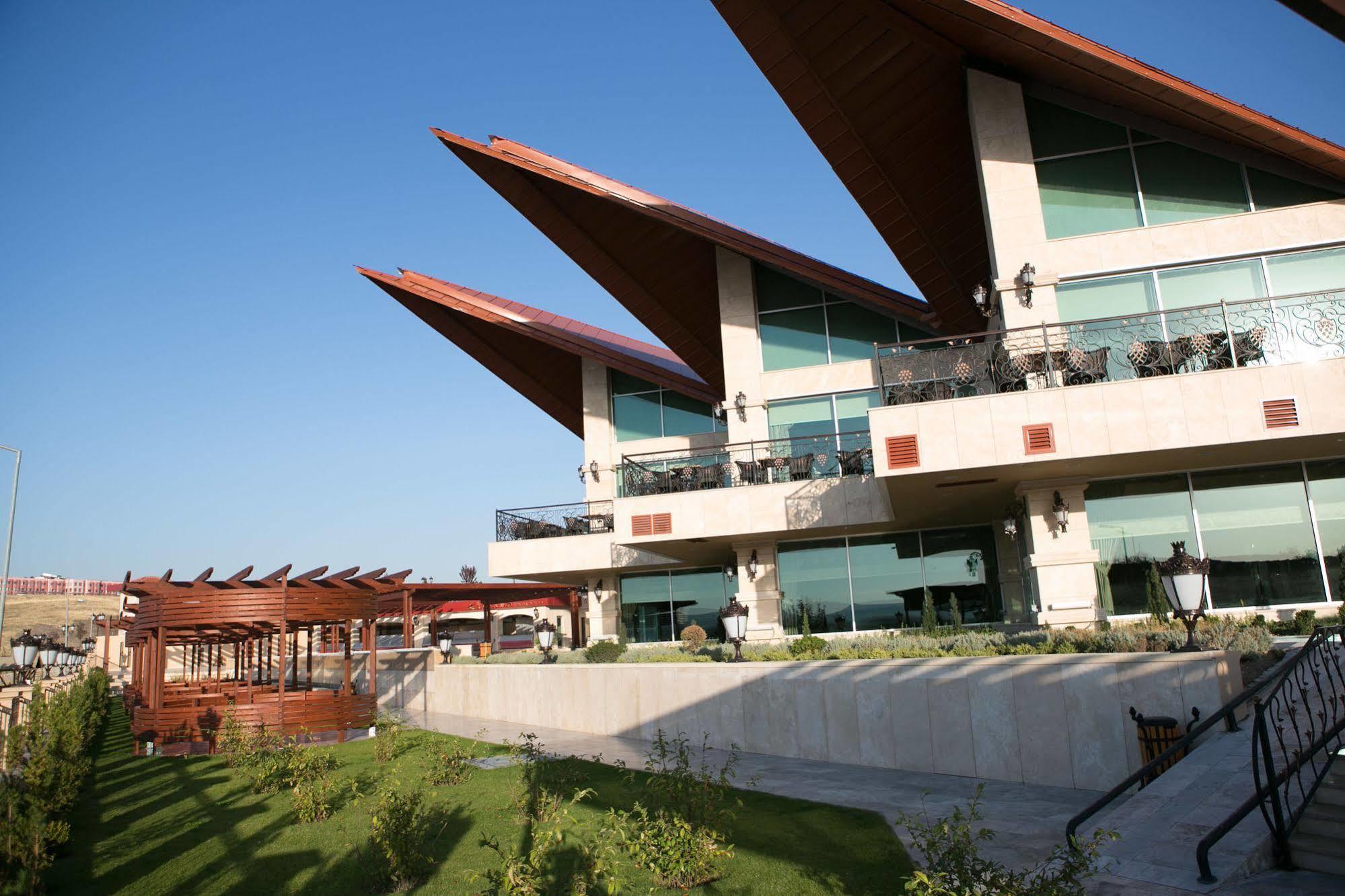 Kronos Hotel Golbası Екстериор снимка